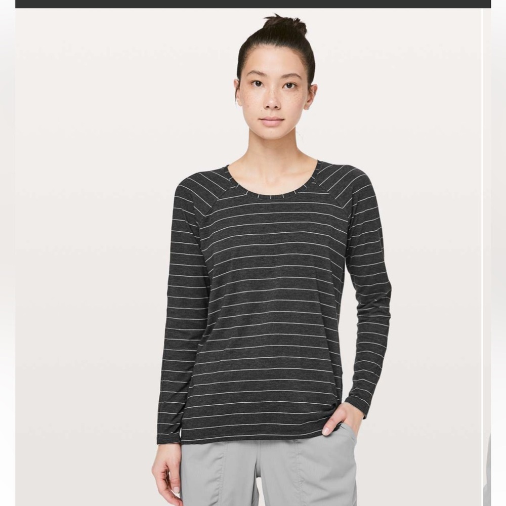 Lululemon Emerald Long Sleeve Stripe Heathered Black White size M